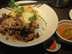 -大头虾越式风味餐厅(光明广场店)