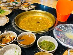 -顶顶汤火牛排火锅·经典铜锅涮肉