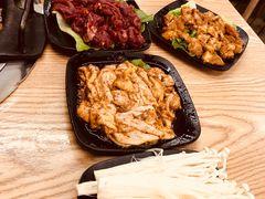 -赞酱川式烤肉(蜀都万达店)