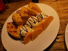 -魔方城市书房(中街益田店)