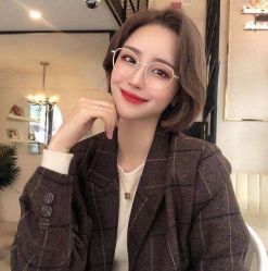-时尚殿堂明星门店
