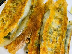 韭菜肉锅贴-春水锅贴·传统鲁菜(大明湖店)