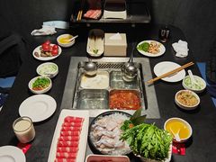 -海底捞火锅智慧餐厅(中骏世界城店)