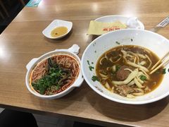 -晋宝章大同刀削面(和平里店)