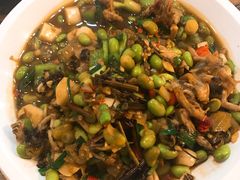 毛豆炒田鸡腿-邵老爹老杭州白斩鸡·家常菜(建国北路店)