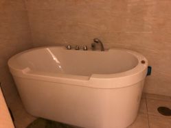 -悦芳庭美肤美体品牌集合店