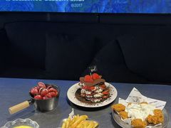 -W COLLECTIVE  DESSERT SHOP