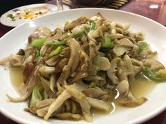-邱二餐馆