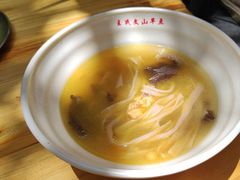 -文山荷鲜居(翠湖店)