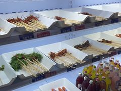 -马路边边串串香形象店(磐石路店)