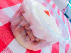 -红宝石·鲜奶小方·海派西点房(南丹店)
