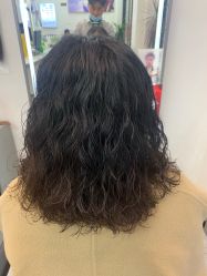 -环球蝶上美业连锁