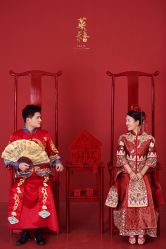 -雪中彩影婚纱摄影·微光艺术中心