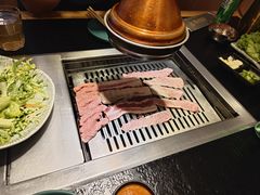 -臻牛烤肉