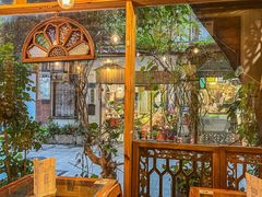 -西关84·History·Art·Cafe