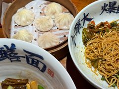 -李犟大爆鳝面·手工蟹黄包(湖滨西湖店)