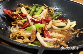 Stir-Fried Bamboo Shoot Noodles