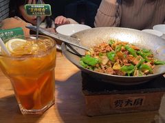 -费大厨辣椒炒肉(万家丽一店)