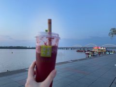 -奈雪的茶(百盛店)