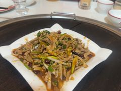 -人民公社铁锅炖·东北菜(卫国道店)