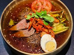 -红东阁东北菜烤肉酒馆(CROSS万象汇店)