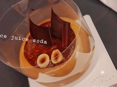 -潮一不贰·法式甜品·生日蛋糕·西式简餐(外滩店)