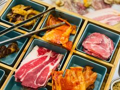 -烤路里·韩国品质自助烤肉(石路天虹4号店)