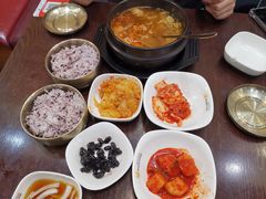 -釜山豚骨汤饭(芝罘万达广场店)