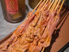 -威记烧嘢·南宁烧烤·超级生牛(绿地店)