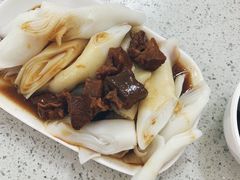 牛腩猪肠粉-芬芳甜品(同福路店)