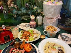 -秘密旅行Bonjour(黑金冠 江南西店)