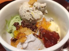 冰淇淋-昆明南亚风情园豪生大酒店-泰式国际海鲜自助餐厅