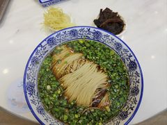 -伟记奥面馆(白塔东路店)