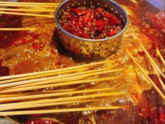 -佰人王串串香火锅(洋珠巷店)