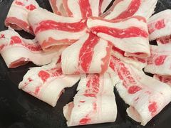 精品牛五花-唯成•韩国炭火烤肉 유성고기
