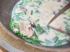 -咕嘟草帽鱼·牛奶一样的鲜鱼汤(天鹅湖万达广场店)