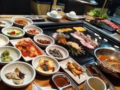 -金顺韩式烤肉·网红烤肉店(广利路店)