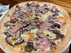 -城市大道红炉披萨烘焙坊