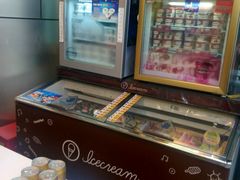 -全家便利店(世贸丽晶城店)