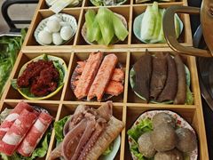 -娜姐鲜牛肉串串火锅(藏龙岛店)