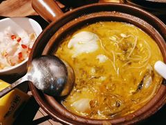 -有红鸡毛店·砂锅菜(抚琴夜市店)