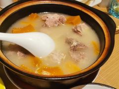 -渝信川菜 · 川味家常菜(财富购物中心店)