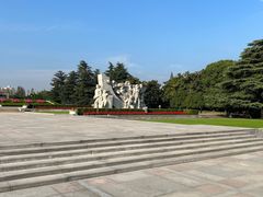 -上海市龙华烈士陵园