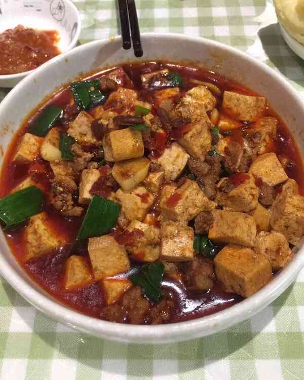 好久没来这边了费家村这边之前住的人还是不少的但是