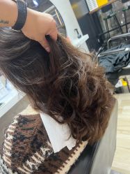-奈川烫染Salon
