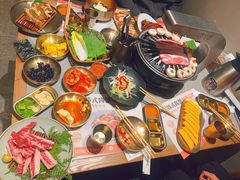 -草家酱蟹炭火烤肉店(珲春南路一店)