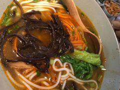 -百春原湖南牛肉粉(百联世纪店)