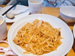 -关东小磨东北菜(上海长风大悦城店)