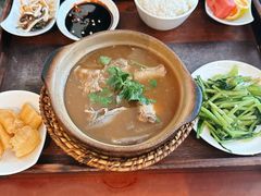 驰名新加坡肉骨茶-花园咖啡厅(厦门美丽华大酒店)