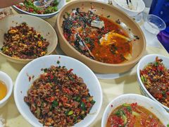 -笨罗卜浏阳菜馆(太平街店)